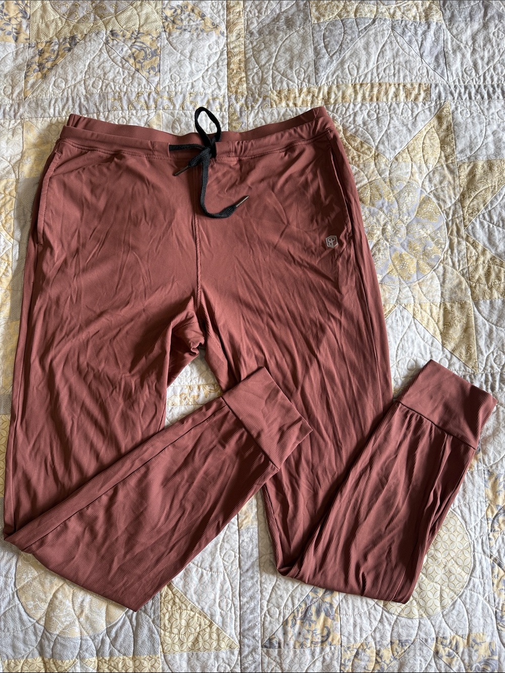Born Primitive Women’s Rust Performance Joggers